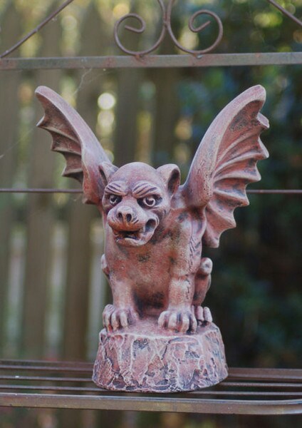 Tuscany Gargoyle Sculpture a Classical Replica Outdoor Use statues